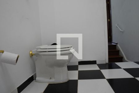 Casa à venda com 187m², 3 quartos e sem vagaBanheiro