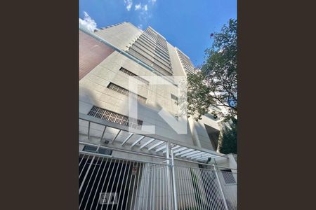 Apartamento à venda com 48m², 1 quarto e 1 vaga Apartamento à venda com 48m², 1 quarto e 1 vagaFachada