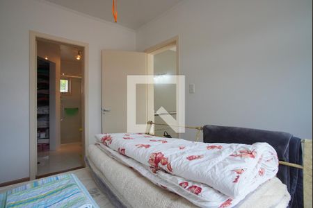 Casa à venda com 280m², 4 quartos e 4 vagasSuíte 2 - Segundo Andar