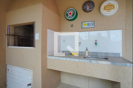 Casa à venda com 280m², 4 quartos e 4 vagasQuintal - Fundos