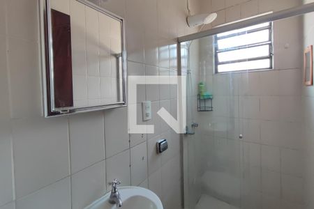 Casa à venda com 140m², 5 quartos e 4 vagasEdícula - Banheiro