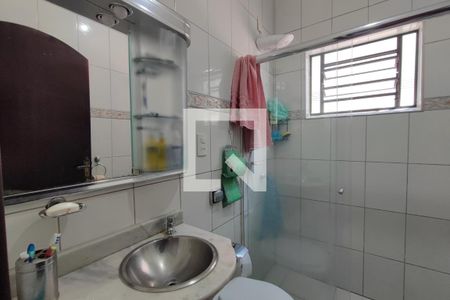 Casa à venda com 140m², 5 quartos e 4 vagasBanheiro Social