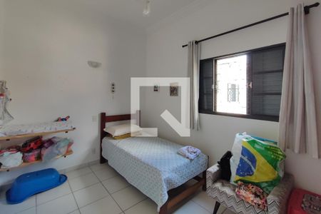 Casa à venda com 140m², 5 quartos e 4 vagasQuarto 2