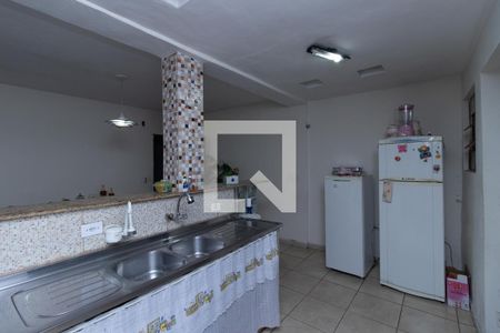 Casa à venda com 210m², 3 quartos e 2 vagas Casa à venda com 210m², 3 quartos e 2 vagasCozinha
