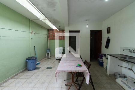 Casa à venda com 210m², 3 quartos e 2 vagas Casa à venda com 210m², 3 quartos e 2 vagasÁrea Gourmet