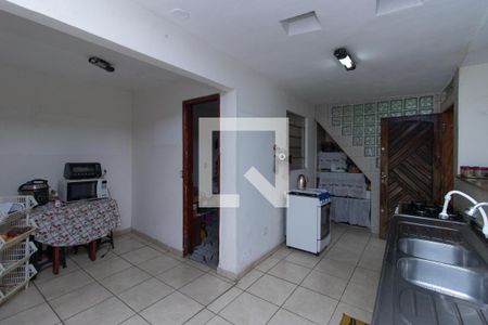Casa à venda com 210m², 3 quartos e 2 vagas Casa à venda com 210m², 3 quartos e 2 vagasCozinha