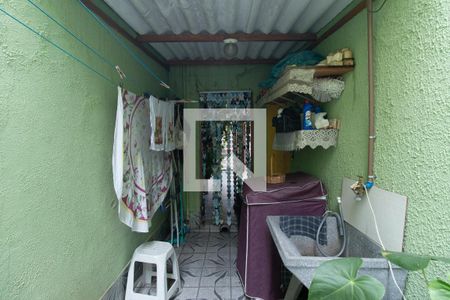 Casa à venda com 210m², 3 quartos e 2 vagas Casa à venda com 210m², 3 quartos e 2 vagasÁrea de Serviço