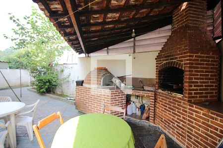 Casa à venda com 260m², 2 quartos e 2 vagasEspaço Gourmet