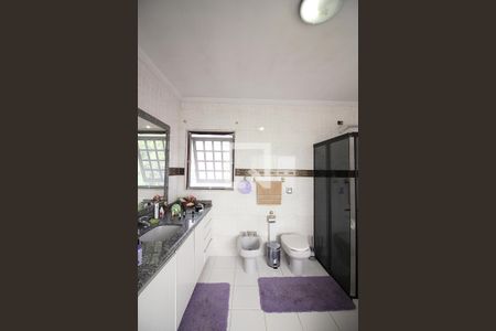 Casa à venda com 260m², 2 quartos e 2 vagasSuíte 2 Banheiro