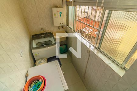 Apartamento à venda com 48m², 2 quartos e 1 vaga Apartamento à venda com 48m², 2 quartos e 1 vagaÁrea de Serviço