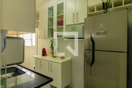 Apartamento à venda com 48m², 2 quartos e 1 vaga Apartamento à venda com 48m², 2 quartos e 1 vagaCozinha