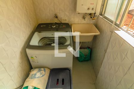 Apartamento à venda com 48m², 2 quartos e 1 vaga Apartamento à venda com 48m², 2 quartos e 1 vagaÁrea de Serviço