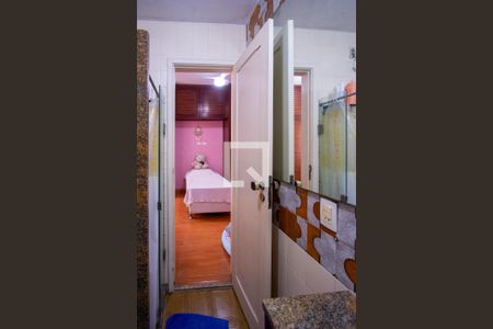 Apartamento à venda com 132m², 3 quartos e sem vaga Apartamento à venda com 132m², 3 quartos e sem vagaBanheiro da Suíte