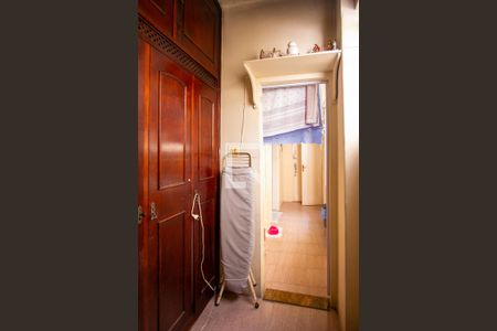 Apartamento à venda com 132m², 3 quartos e sem vaga Apartamento à venda com 132m², 3 quartos e sem vagaQuarto de Serviço