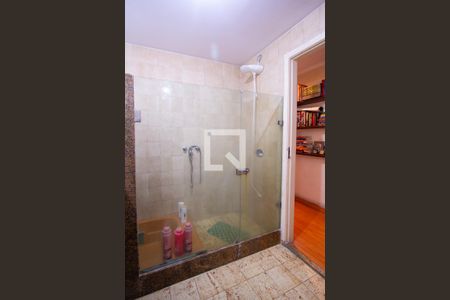 Apartamento à venda com 132m², 3 quartos e sem vaga Apartamento à venda com 132m², 3 quartos e sem vagaBanheiro Social