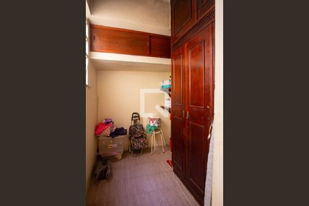 Apartamento à venda com 132m², 3 quartos e sem vaga Apartamento à venda com 132m², 3 quartos e sem vagaQuarto de Serviço