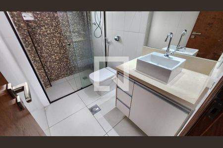 Apartamento para alugar com 136m², 4 quartos e 2 vagas Apartamento para alugar com 136m², 4 quartos e 2 vagasBanheiro