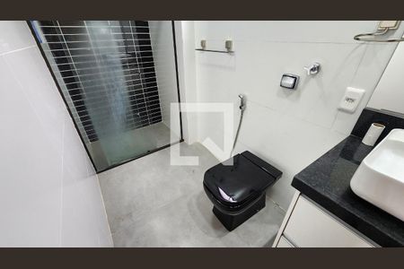 Apartamento para alugar com 136m², 4 quartos e 2 vagas Apartamento para alugar com 136m², 4 quartos e 2 vagasBanheiro da Suíte