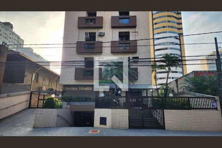 Apartamento para alugar com 136m², 4 quartos e 2 vagas Apartamento para alugar com 136m², 4 quartos e 2 vagasFachada