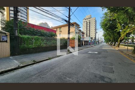 Apartamento para alugar com 136m², 4 quartos e 2 vagas Apartamento para alugar com 136m², 4 quartos e 2 vagasVista da Rua