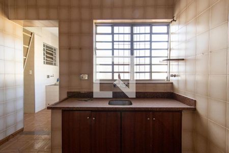 Casa à venda com 180m², 4 quartos e 4 vagasCozinha