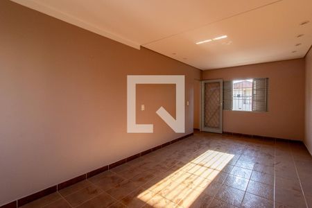 Casa à venda com 180m², 4 quartos e 4 vagasQuarto 2