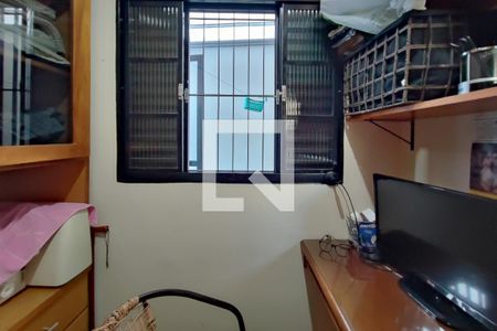 Casa à venda com 260m², 2 quartos e 4 vagasEscritório