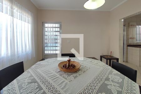 Casa à venda com 260m², 2 quartos e 4 vagasCopa