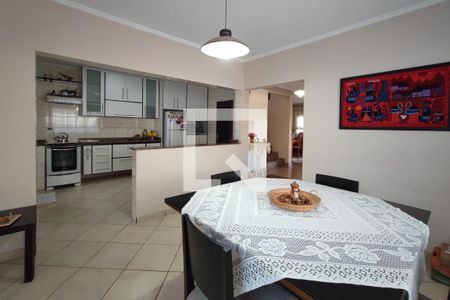 Casa à venda com 260m², 2 quartos e 4 vagasCopa