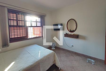 Casa à venda com 260m², 2 quartos e 4 vagasQuarto 2