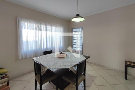 Casa à venda com 260m², 2 quartos e 4 vagasCopa