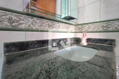 Casa à venda com 260m², 2 quartos e 4 vagasBanheiro Suíte