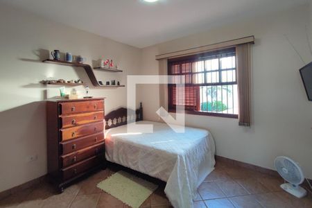 Casa à venda com 260m², 2 quartos e 4 vagasQuarto 2