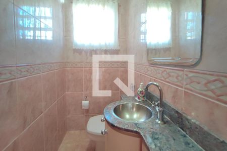 Casa à venda com 260m², 2 quartos e 4 vagasLavabo