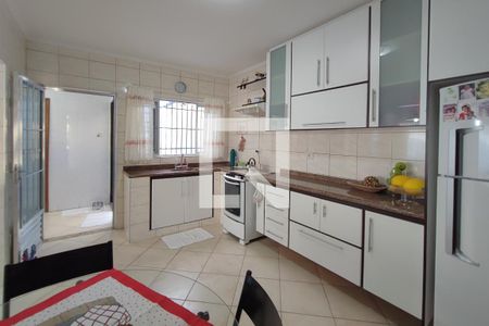 Casa à venda com 260m², 2 quartos e 4 vagasCozinha