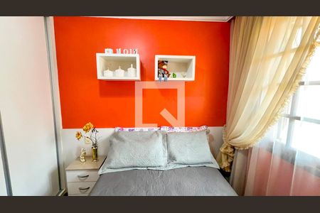 Casa à venda com 471m², 5 quartos e 4 vagas Casa à venda com 471m², 5 quartos e 4 vagasQuarto 5