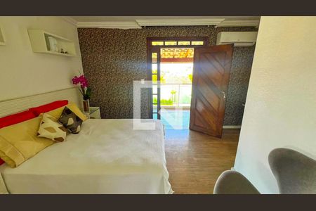 Casa à venda com 471m², 5 quartos e 4 vagas Casa à venda com 471m², 5 quartos e 4 vagasQuarto 1