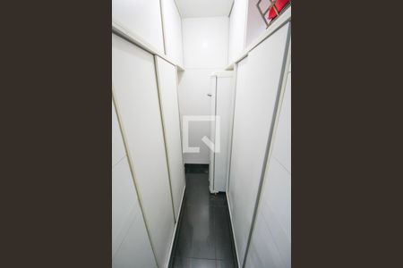 Casa à venda com 471m², 5 quartos e 4 vagas Casa à venda com 471m², 5 quartos e 4 vagasEspaço Gourmet