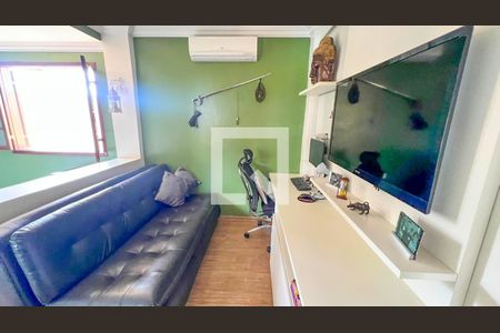 Casa à venda com 471m², 5 quartos e 4 vagas Casa à venda com 471m², 5 quartos e 4 vagasQuarto 4