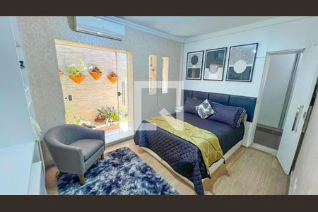 Casa à venda com 471m², 5 quartos e 4 vagas Casa à venda com 471m², 5 quartos e 4 vagasQuarto 3