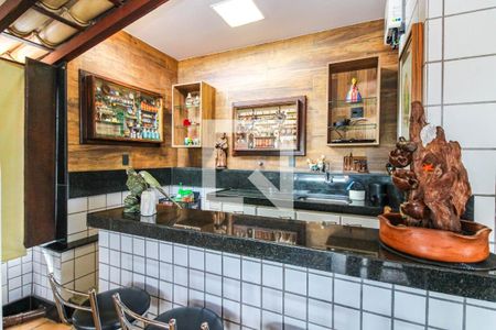 Apartamento à venda com 400m², 5 quartos e 4 vagas Apartamento à venda com 400m², 5 quartos e 4 vagasÁrea Gourmet