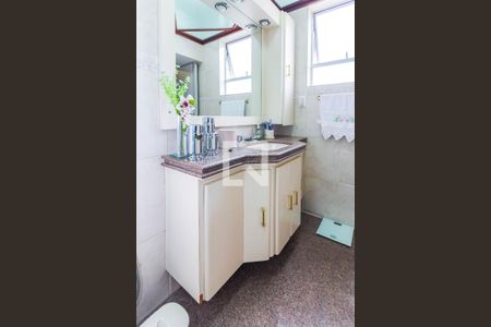 Apartamento à venda com 400m², 5 quartos e 4 vagas Apartamento à venda com 400m², 5 quartos e 4 vagasBanheiro do Quarto 3