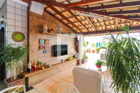 Apartamento à venda com 400m², 5 quartos e 4 vagas Apartamento à venda com 400m², 5 quartos e 4 vagasTerraço