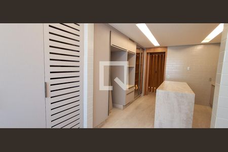 Apartamento à venda com 175m², 2 quartos e 3 vagas Apartamento à venda com 175m², 2 quartos e 3 vagasCozinha/Área de Serviço