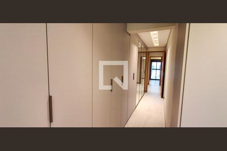 Apartamento à venda com 175m², 2 quartos e 3 vagas Apartamento à venda com 175m², 2 quartos e 3 vagasQuarto
