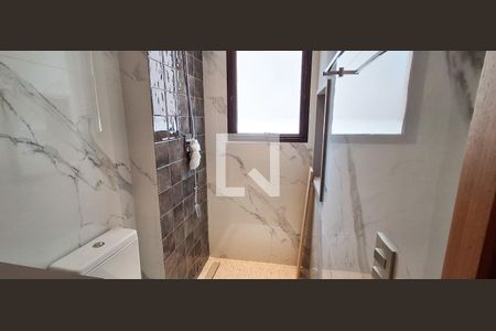 Apartamento à venda com 175m², 2 quartos e 3 vagas Apartamento à venda com 175m², 2 quartos e 3 vagasBanheiro 2
