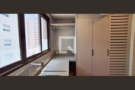 Apartamento à venda com 175m², 2 quartos e 3 vagas Apartamento à venda com 175m², 2 quartos e 3 vagasCozinha/Área de Serviço