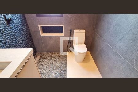 Apartamento à venda com 175m², 2 quartos e 3 vagas Apartamento à venda com 175m², 2 quartos e 3 vagasBanheiro 1