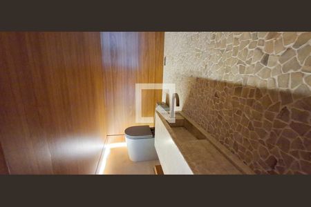 Apartamento à venda com 175m², 2 quartos e 3 vagas Apartamento à venda com 175m², 2 quartos e 3 vagasBanheiro 3