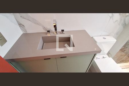 Apartamento à venda com 175m², 2 quartos e 3 vagas Apartamento à venda com 175m², 2 quartos e 3 vagasBanheiro 2